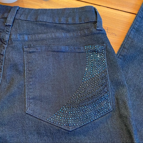 NYDJ Jeans slim jeans 32 inch inseam with bling back pockets! - Picture 9 of 13